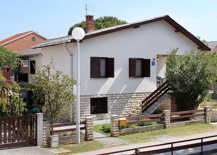 With A Parking Space Sabunike, Zadar - 6127 アパート *